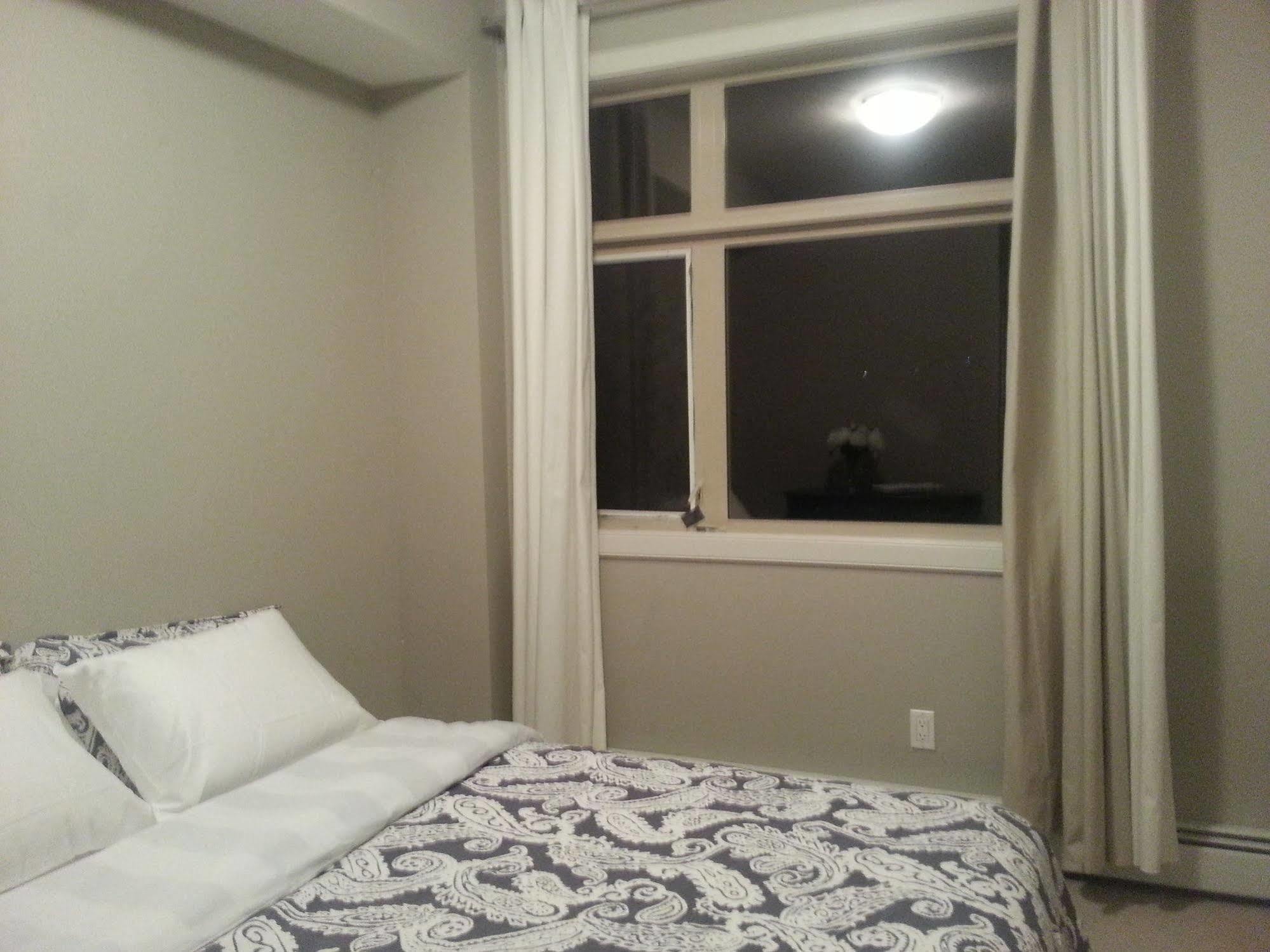 Pinnacle Inn & Suites Aspen Calgary Luaran gambar