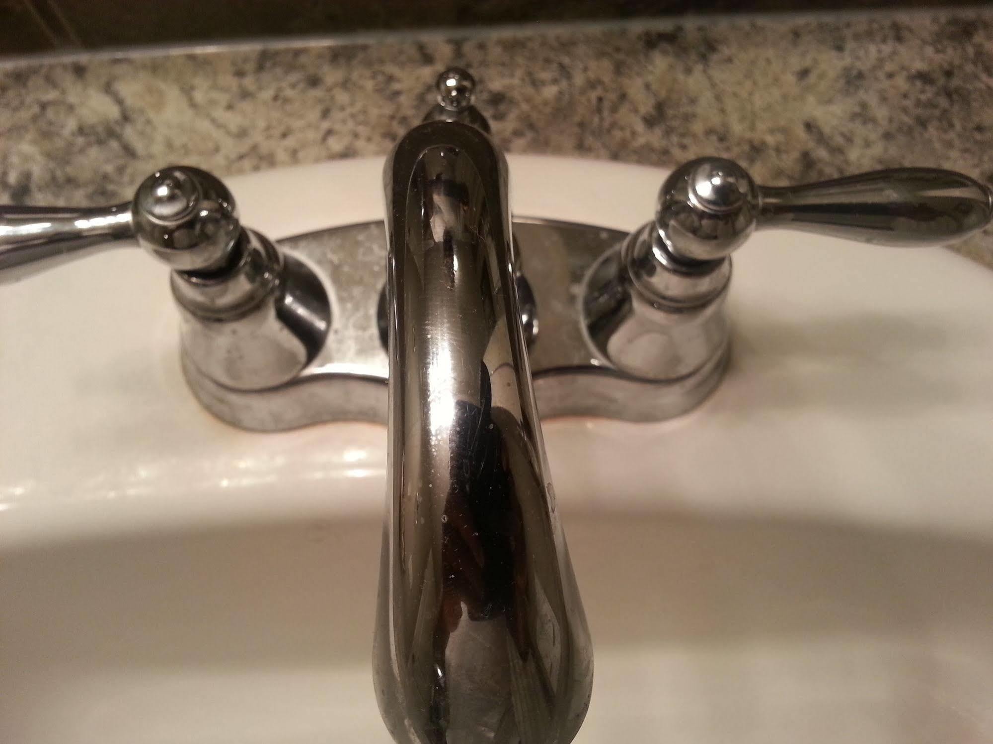 Pinnacle Inn & Suites Aspen Calgary Luaran gambar