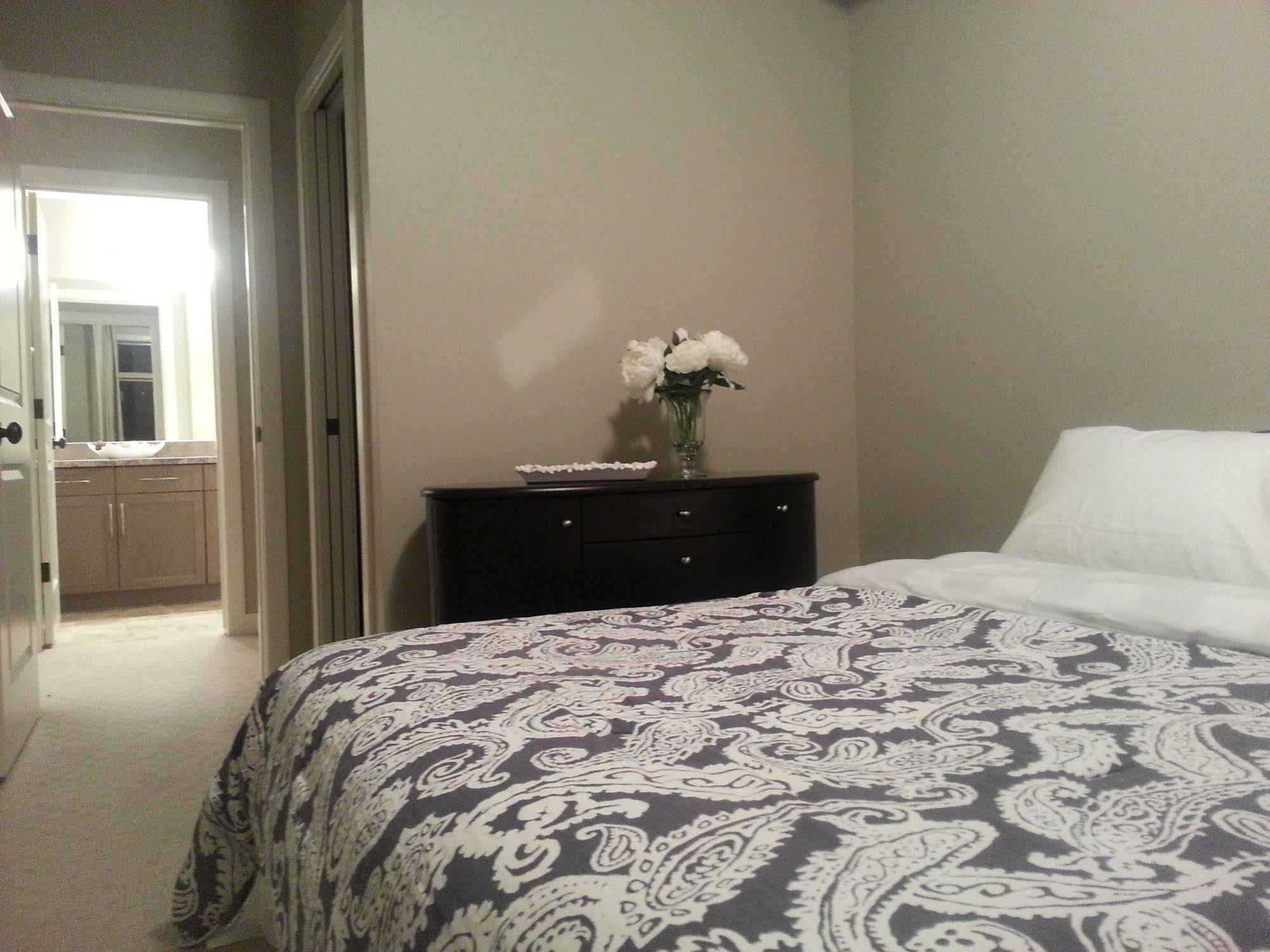 Pinnacle Inn & Suites Aspen Calgary Luaran gambar