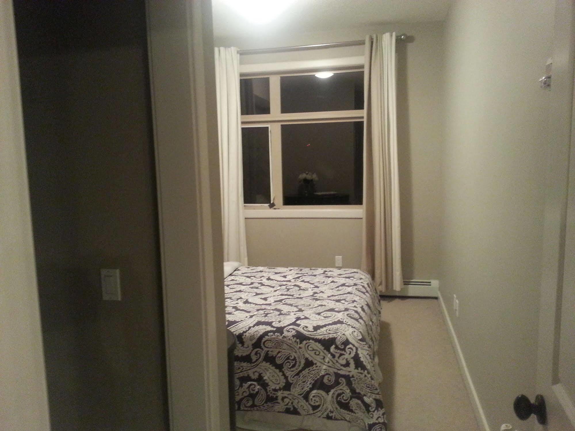 Pinnacle Inn & Suites Aspen Calgary Luaran gambar